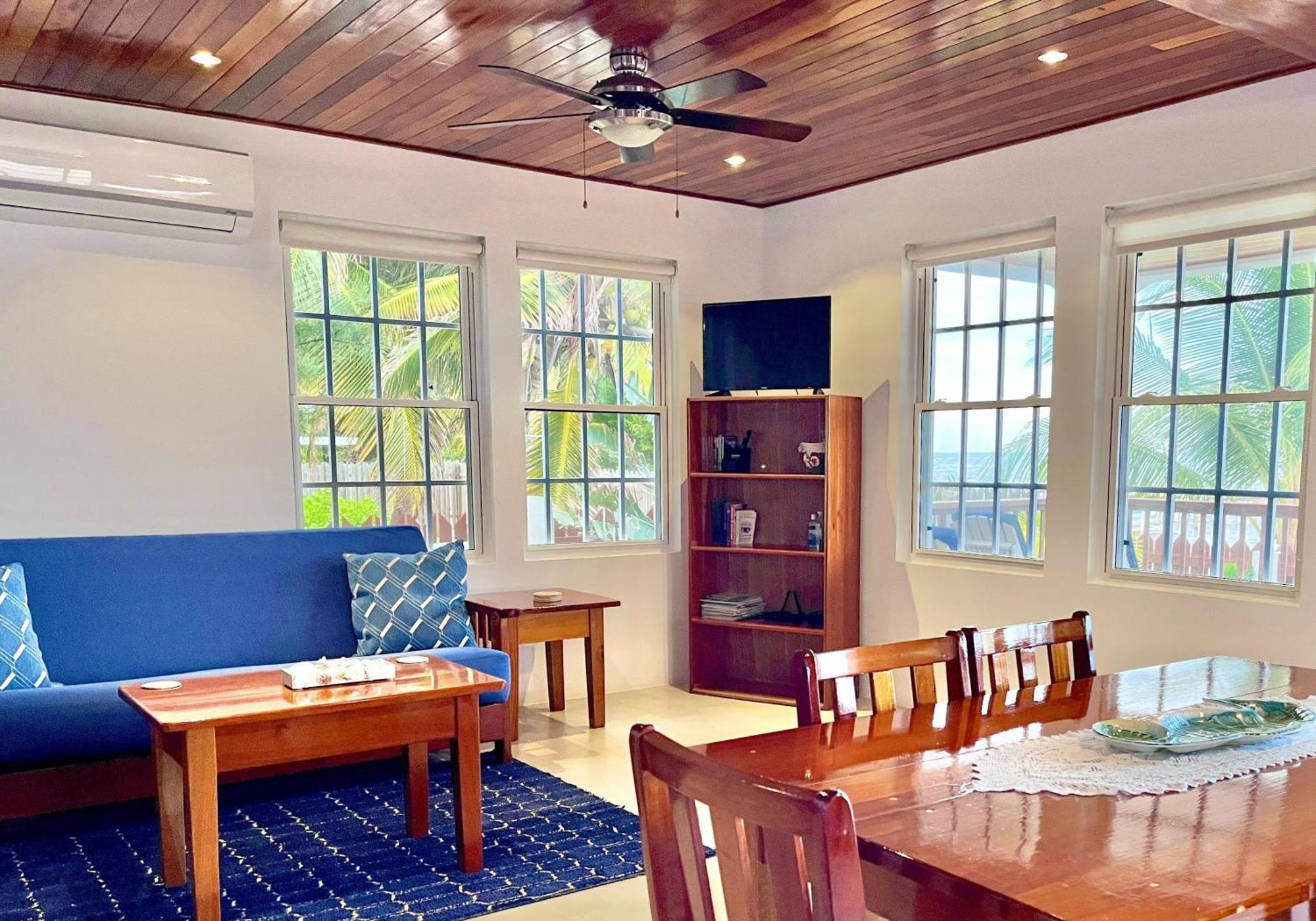Villa Velento Oceanfront #2 à Caye Caulker Extérieur photo